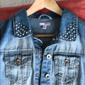 Jean jacket with rhinestones